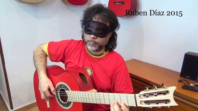 Organic natural sound & quality Vs Fancy mics and cameras...an unreal audio image in flamenco guitar / Ruben Diaz A & Q + tips / CFG Spain / Andalusian Guitars endorsed by Paco de Lucia