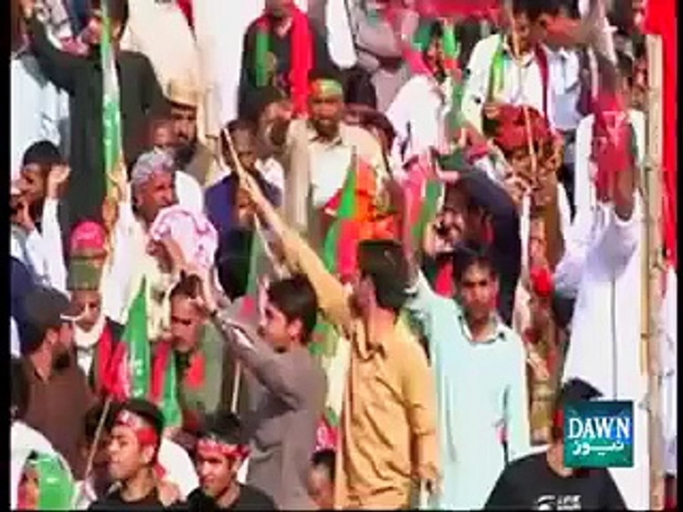 Imran Khan Signals Intent to Take on MQM in Karachi Dawn News