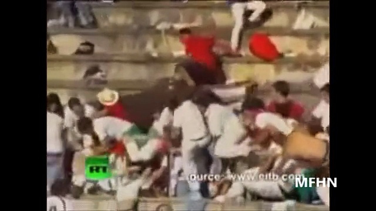 هجوم الحيوانات على الانسان في العالم 2015 ll خطير جدا - الجزء الأول -