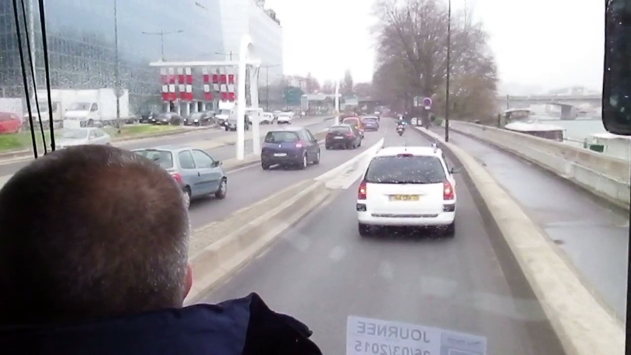 suite de cortège de mory global dans paris