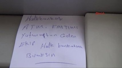 Şanlıurfa Kartı Atm'de Kaldı, Görevlilere Not Yazdı