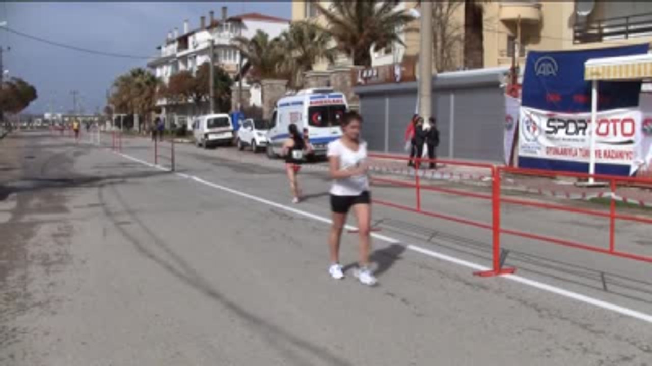 Spor Toto Yürüyüş Şampiyonası Ayvalık'ta Başladı