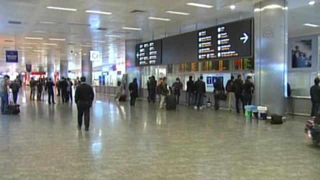 Filistinli Yetim Mülteci Kız Sündüs, 4 Yıl Sonra Annesine İstanbul'da Kavuştu