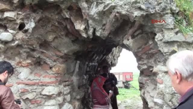 Bursa - Uluabat Muhtarı Süt Kalesi'nden Süt Aktığı Söylentisine İnanmayın