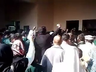 actual reaction of people in peshawar school attack.