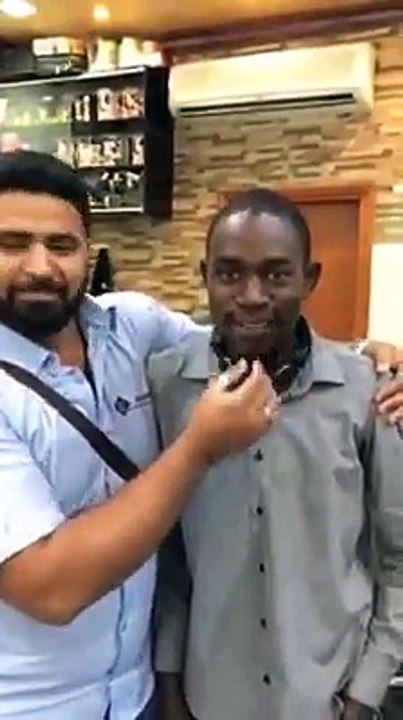 یہ دیکھیں کالا گجر کے ہاتھ آ گیا ہے پھر دیکھے کیا ھوا اسکے ساتھ