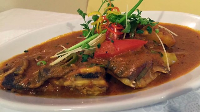 [カレーに合うワインの選び方]白金カレービストロZの名物オーナーが語る