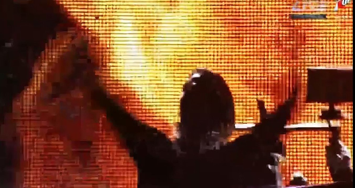 Alesso - Profondo w/ Payday [Intro Live from UMF Miami 2015]