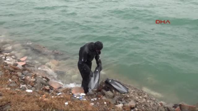 Adana Kadın Cesedi Sanıldı Ağaç Gövdesi Çıktı