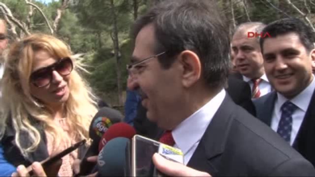 İzmir Bakan Güllüce Kemalpaşa'da Kentsel Dönüşüm Törenine Katıldı