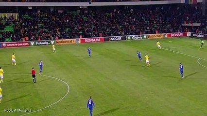 Incroyable but gag de Zlatan Ibrahimovic (Suède vs  Moldavie)