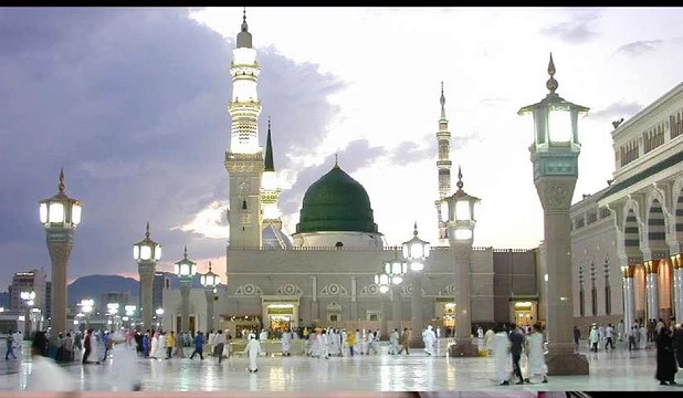 Khatoon ko Sharmindagi say bachanay k liye sari zindagi behra ban kar guzar di, Hatim Asam ka waqia. Allama Muhammad Raza Saqib Mustafai Sahab