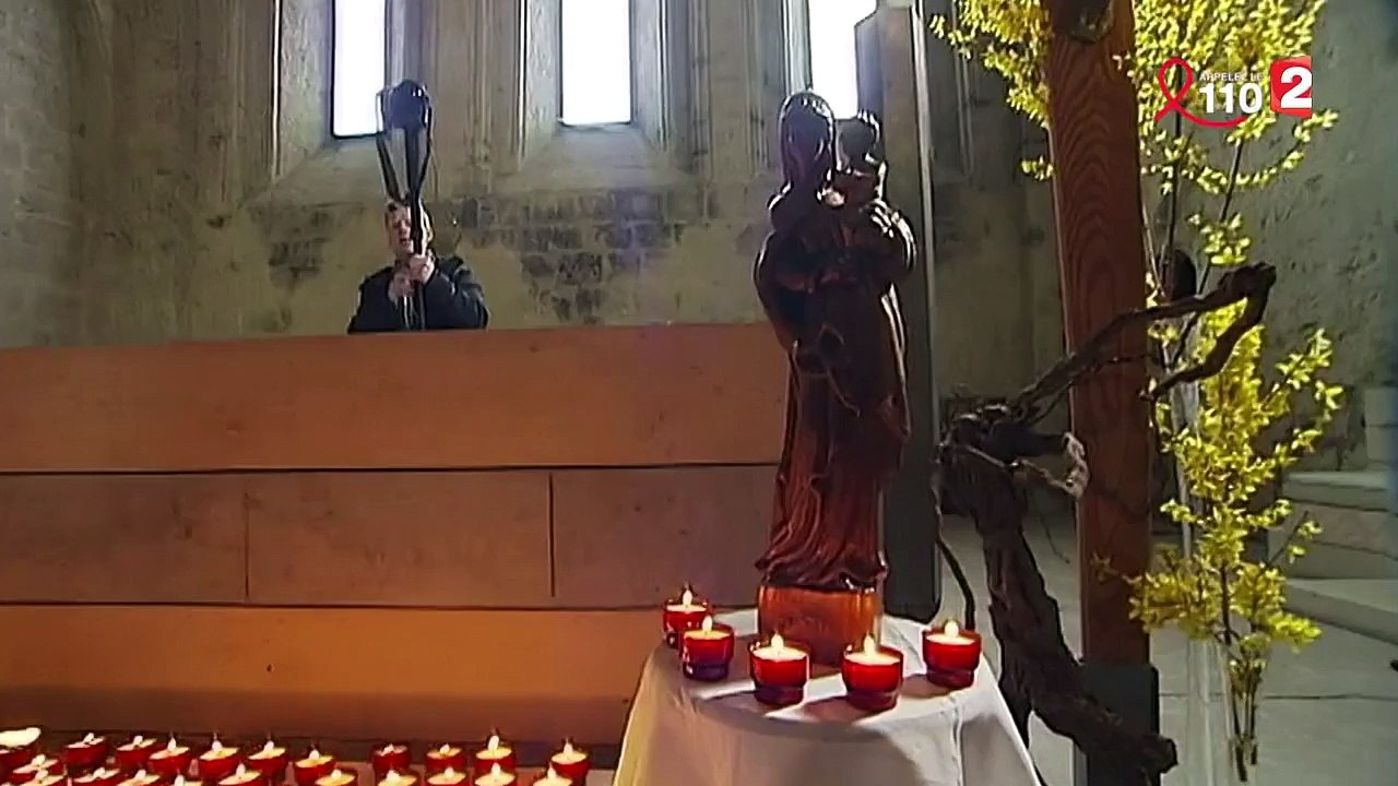 Une messe en hommage aux victimes du crash de l'A320 à Digne-les-Bains