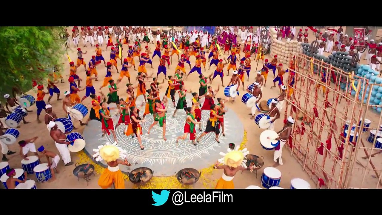 Sunny Leone Dhol Baaje HD Video Song