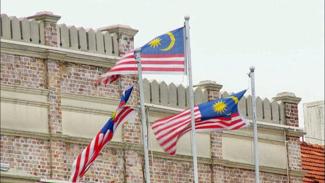 MOTORSPORT: Formula One: F1: Hamilton warnt vor Hitze-GP in Malaysia