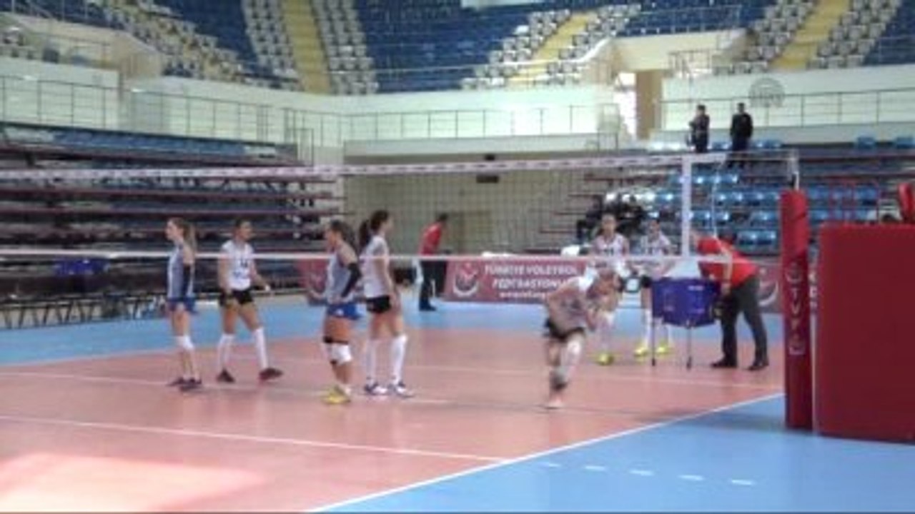 Voleybol: Beşiktaş- Çanakkale Belediye