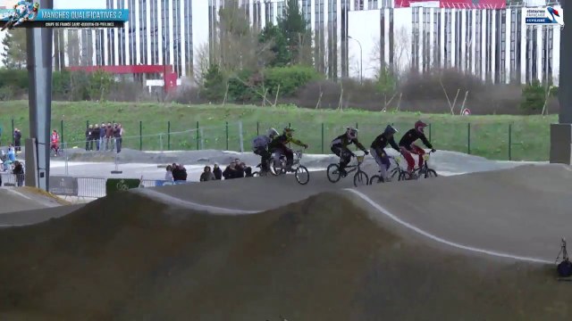 REPLAY MANCHES QUALIFICATIVES 1 DIMANCHE APRÈS MIDI LIVE COUPE DE FRANCE BMX À SAINT-QUENTIN EN YVELINES 29 MARS 2015