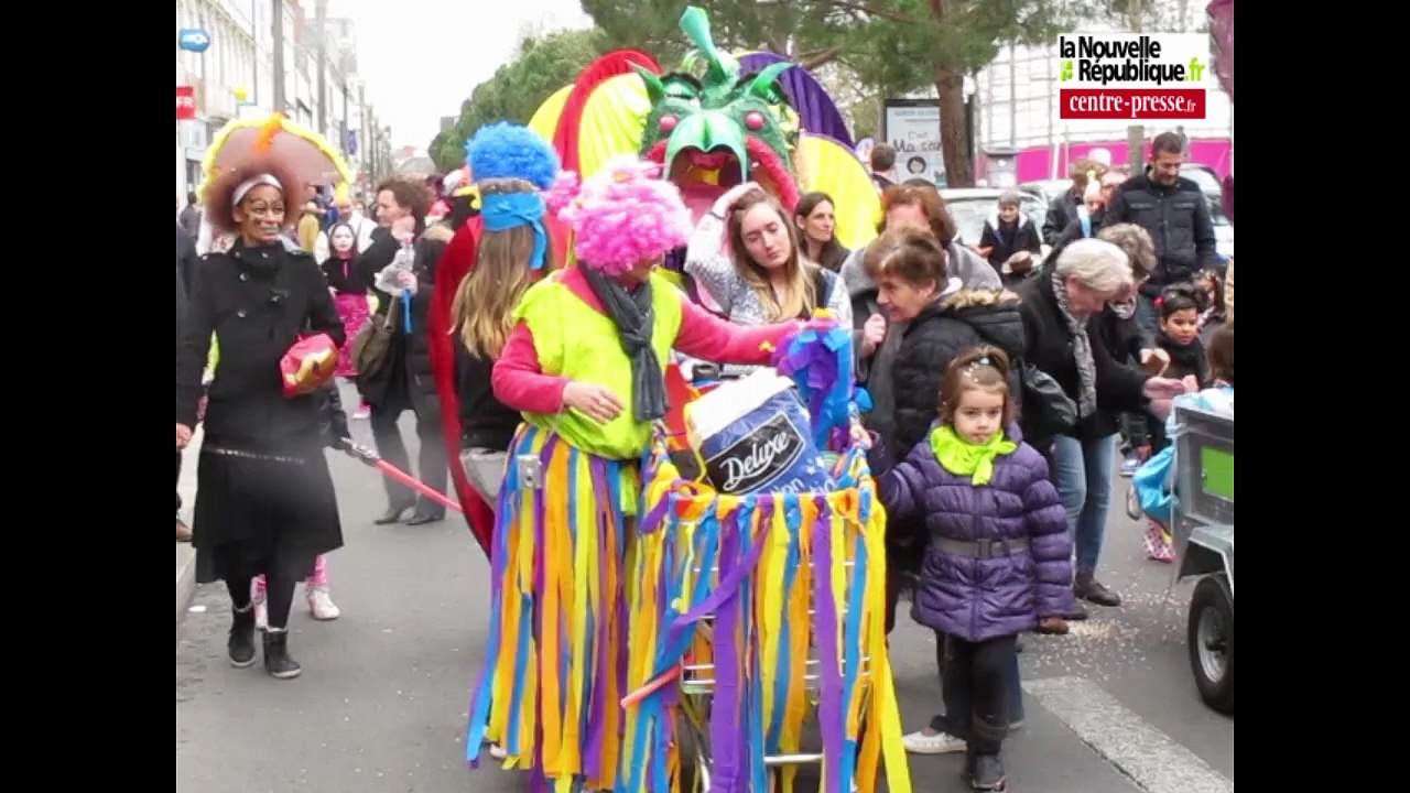 VIDEO. Défilé de carnaval à Châtellerault
