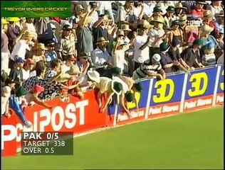 Shahid Afridi _HIT IN THE HEAD_ + Blazing Cameo 18(9) vs. Australia 99_00
