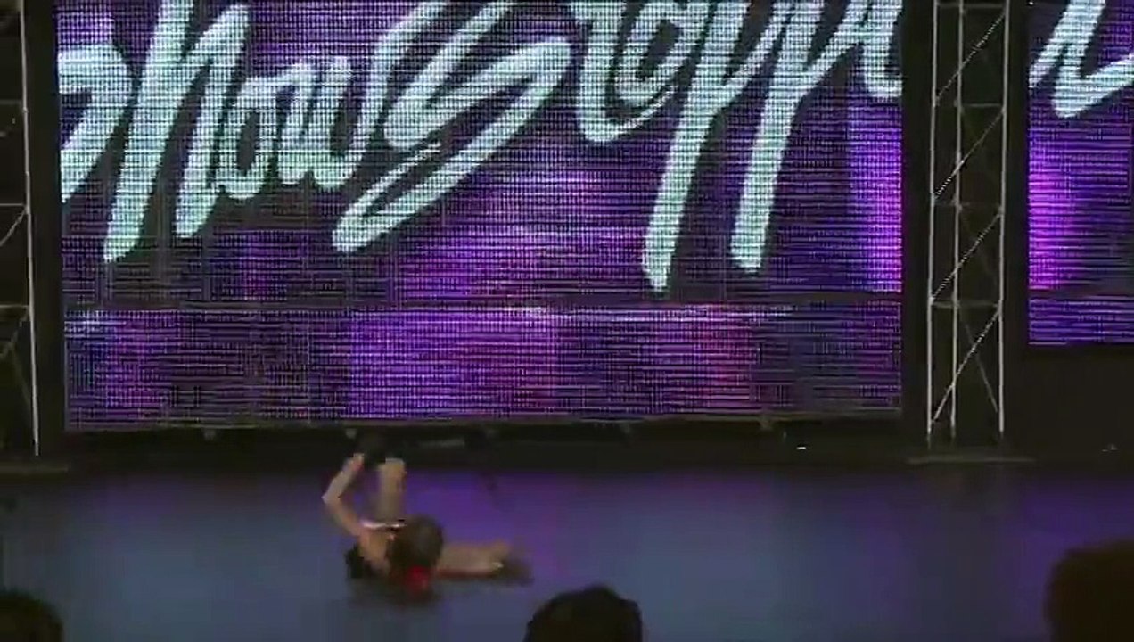 Ally Cheung - Cruella De Vil