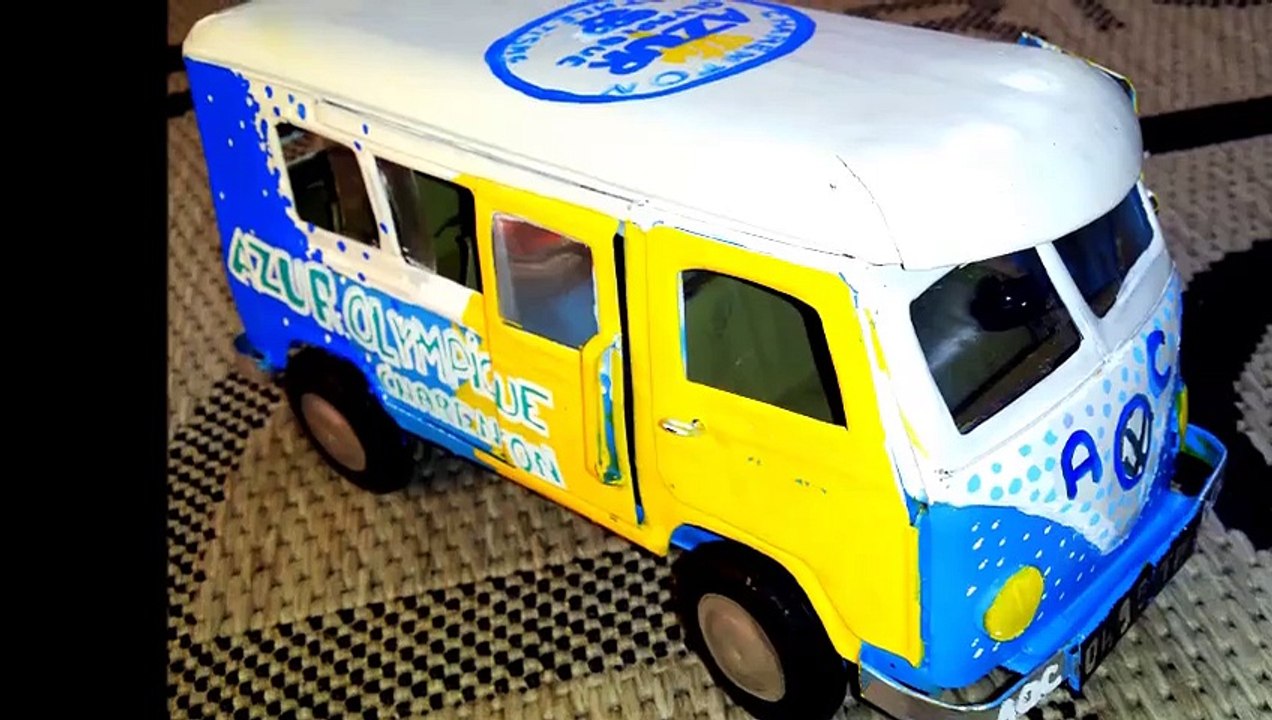 Le bus de 'lazur