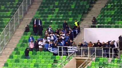 Οι Έλληνες φίλαθλοι στην "Groupama Arena" (2)