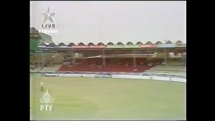 Who is this guy_ _Sultan Zarawani bamboozles Sachin Tendulkar with a magical ball_