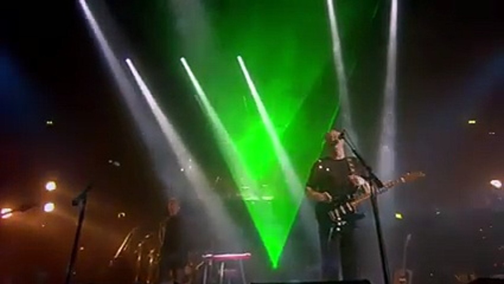 David Gilmour And David Bowie Comfortably Numb Video Dailymotion