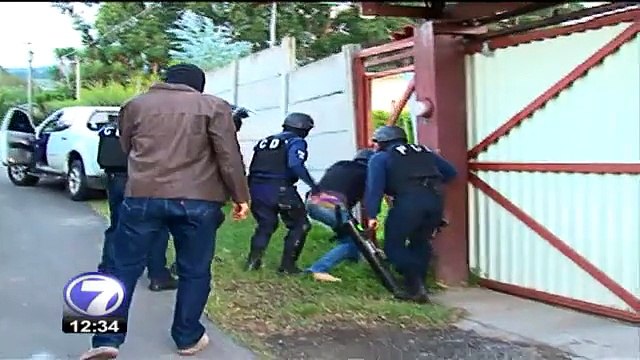 Detienen a 8 personas en 11 allanamientos por tráfico internacional de drogas