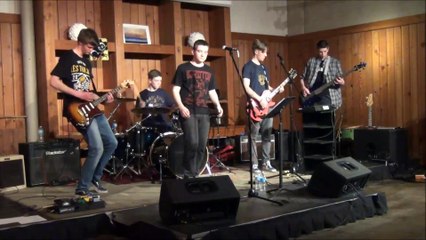 20 No Signal mashup of Warpigs by Black Sabbath & Cake