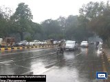Dunya News - Weather turns pleasant after rain lashes Lahore, Islamabad