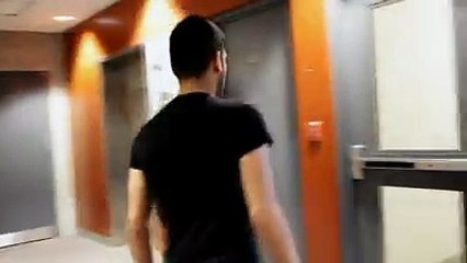 how brown people hold the door zaidalit new