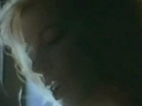 Mylene Farmer. Comme jai mal