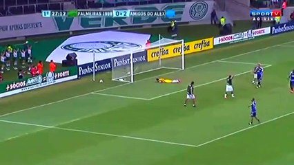 Alex Rüştü’ye attığı golle veda etti