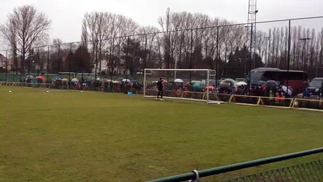 Diables rouges: Thibaut Courtois à l'entrainement