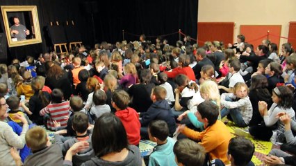 Spectacle le Montreur, Gymnastique matinale