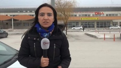 Van 2 Yıl Önce Pakistan'da Kaçırılan Çek Kızlar, Van'da Ailelerine Teslim Edildi