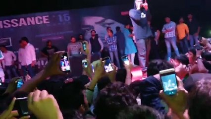 BOHEMIA Talking about his ex Girlfriend (Pooja) ‪#‎DaRapStar‬ - Kirori Mal College, New Delhi