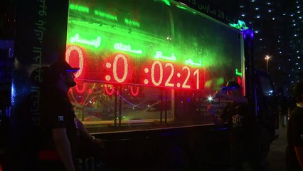 "Une heure pour la planète" : la Tour Eiffel s'éteint 5 minutes