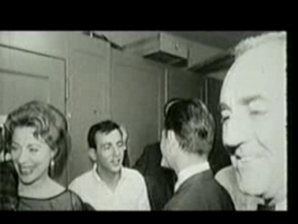 Elvis Presley  (Backstage With ...