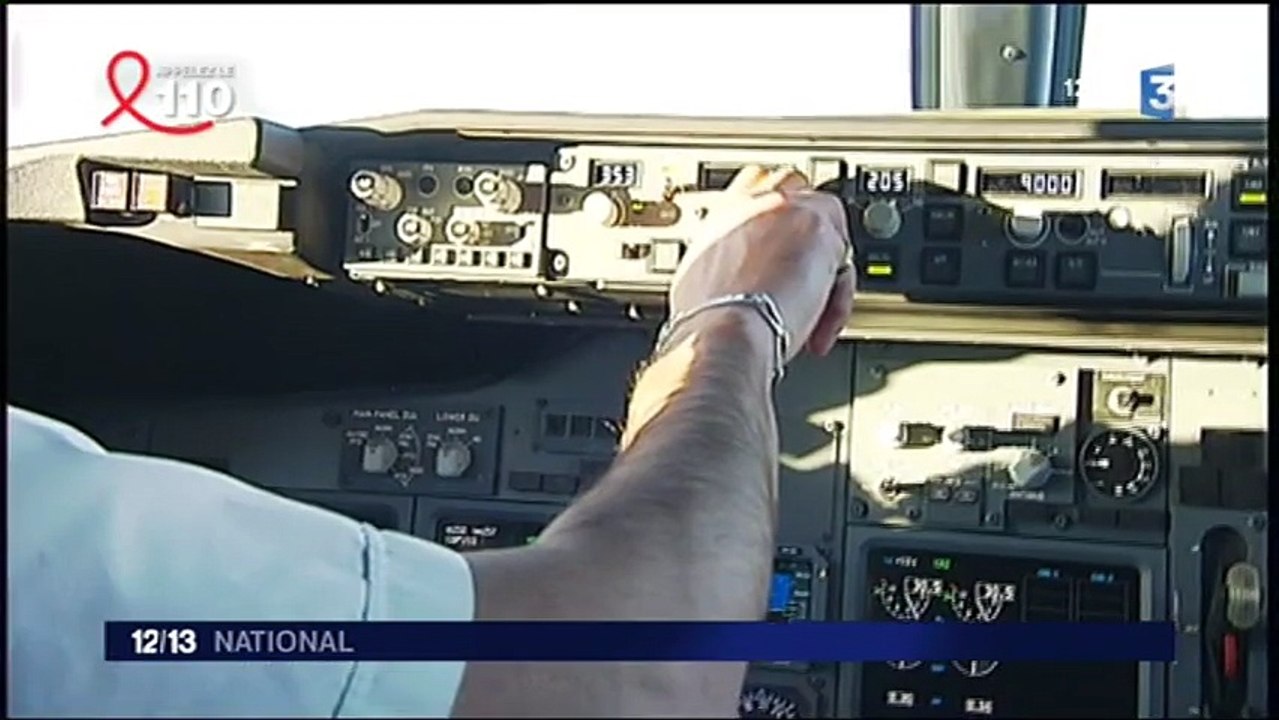 Crash de l'A320 : "Ouvre cette foutue porte", les derniers mots du pilote avant le crash