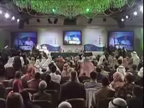 European Scientist converts to Islam (new-muslims)