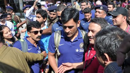 Virat Kohli's Emotional Speech Dhoni's Retirement