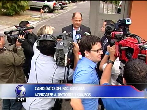 Un día después de las elecciones Solís se dividió entre reuniones, familia y la prensa