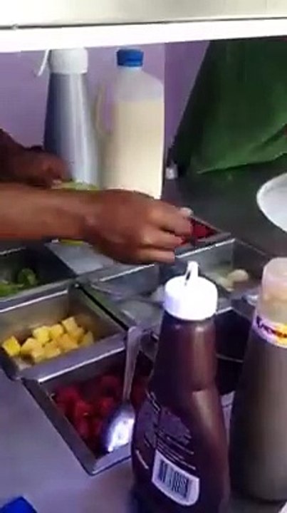 kia ap ny kabi aisi ice cream khai hai