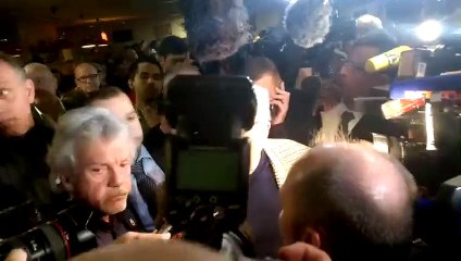 Jean-Marie Le Pen arrive à Carpentras
