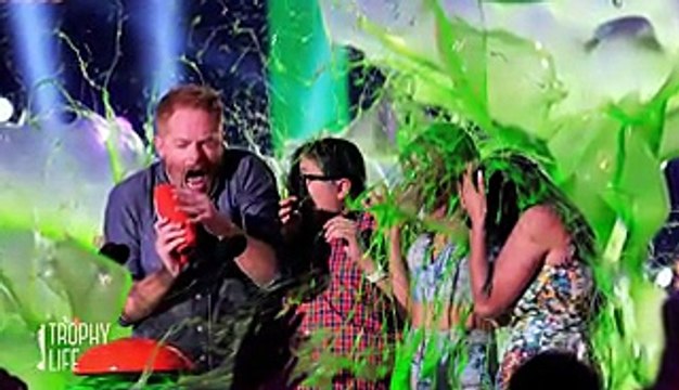 Austin & Ally_ Modern Family Fifth Harmony 2015 Kids Choice Awards Winners 2015