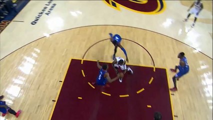 LeBron James dunk