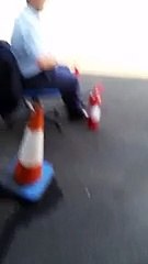 Adam Yangın Söndürme Tüpüyle Uçmaya Çalıştı