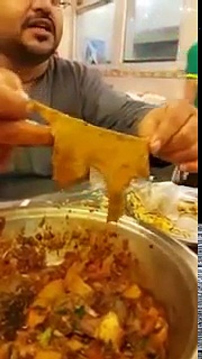 شوف وش لقى بالاكل بمطعم الجنوب بالشرائع !!